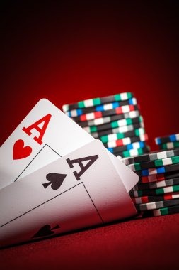 good togel mobile app showing market countdown timer and live football odds